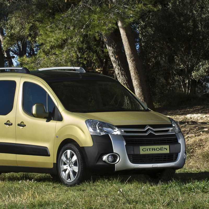 Citroën Berlingo 1.2 PureTech (GPF) 110 petrol 2018 -> ... Citroën Berlingo 1.2 PureTech (GPF) 110 petrol 2018 -> ...