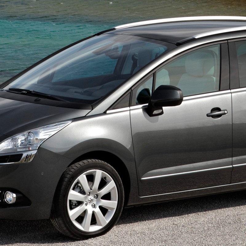 Peugeot 5008 2.0 BlueHDI (EAT6) 180 diesel 2017 -> 2020 Peugeot 5008 2.0 BlueHDI (EAT6) 180 diesel 2017 -> 2020